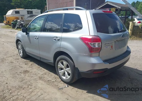 2015 Subaru Forester 2.5I Premium из США, поврежденный, VIN JF2SJADCXFH551211